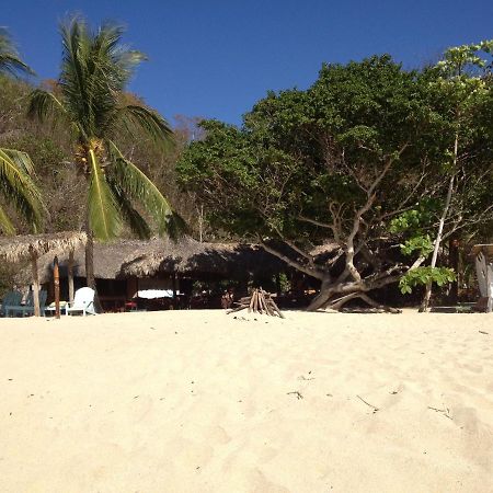 Отель Casa Luna Playa Пуэрто-Анхель Экстерьер фото